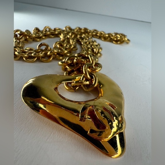 Vintage Super Rare Chanel Coco Mark Heart Necklace - Picture 8 of 10